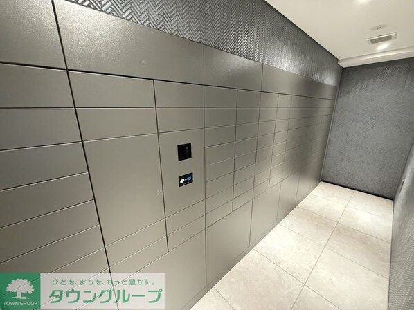 ONE ROOF RESIDENCE KIBA WESTの物件内観写真